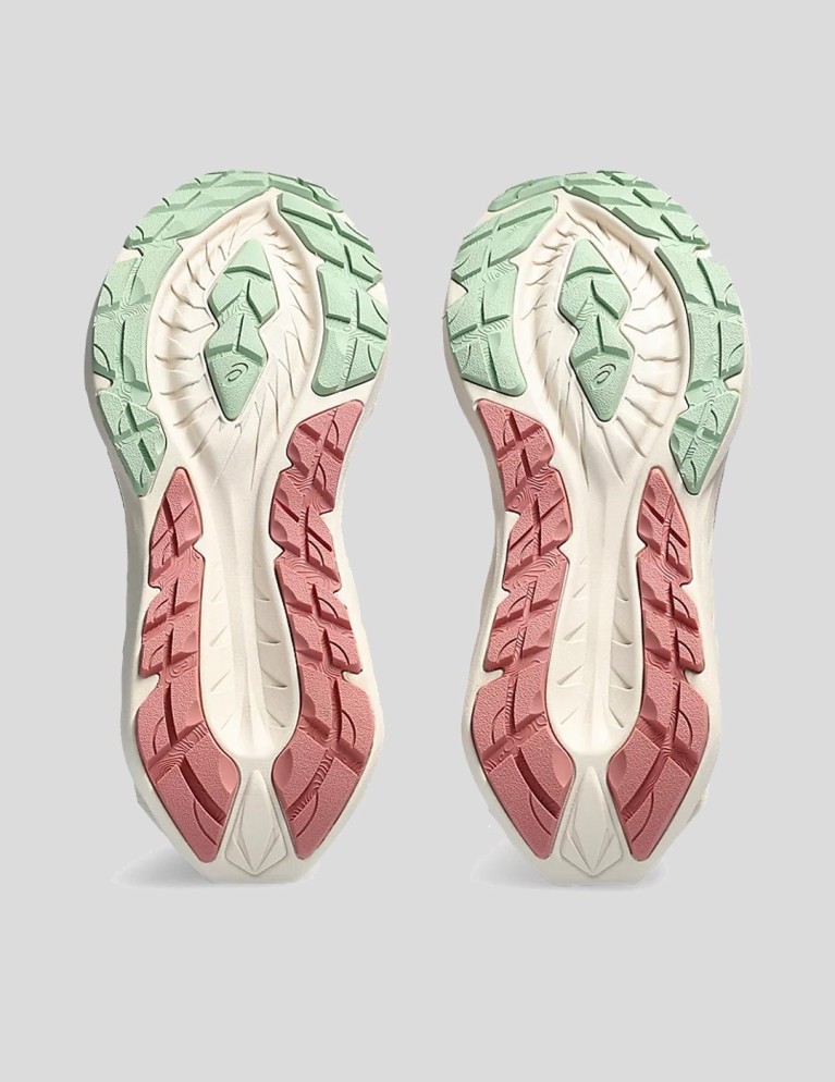 Zapatillas ASICS novablast 4 tr nature bathing / rose rouge